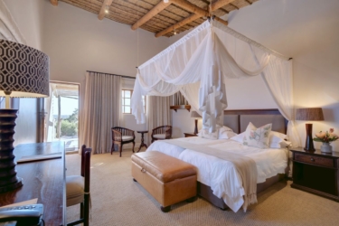 Garden Route Game Lodge Room